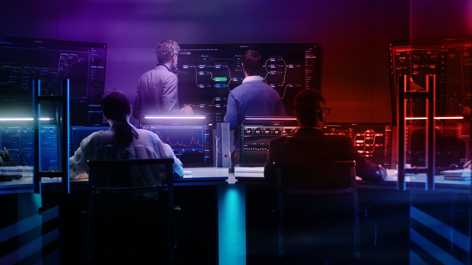 RedHelm_services_Cybersecurity_hero_AdobeStock_616060633